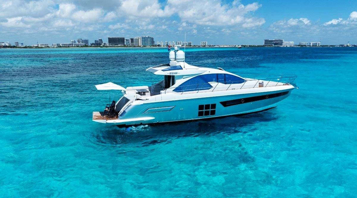 Luxury Yacht Rental Cancun Mexico - Azimut Sport 55