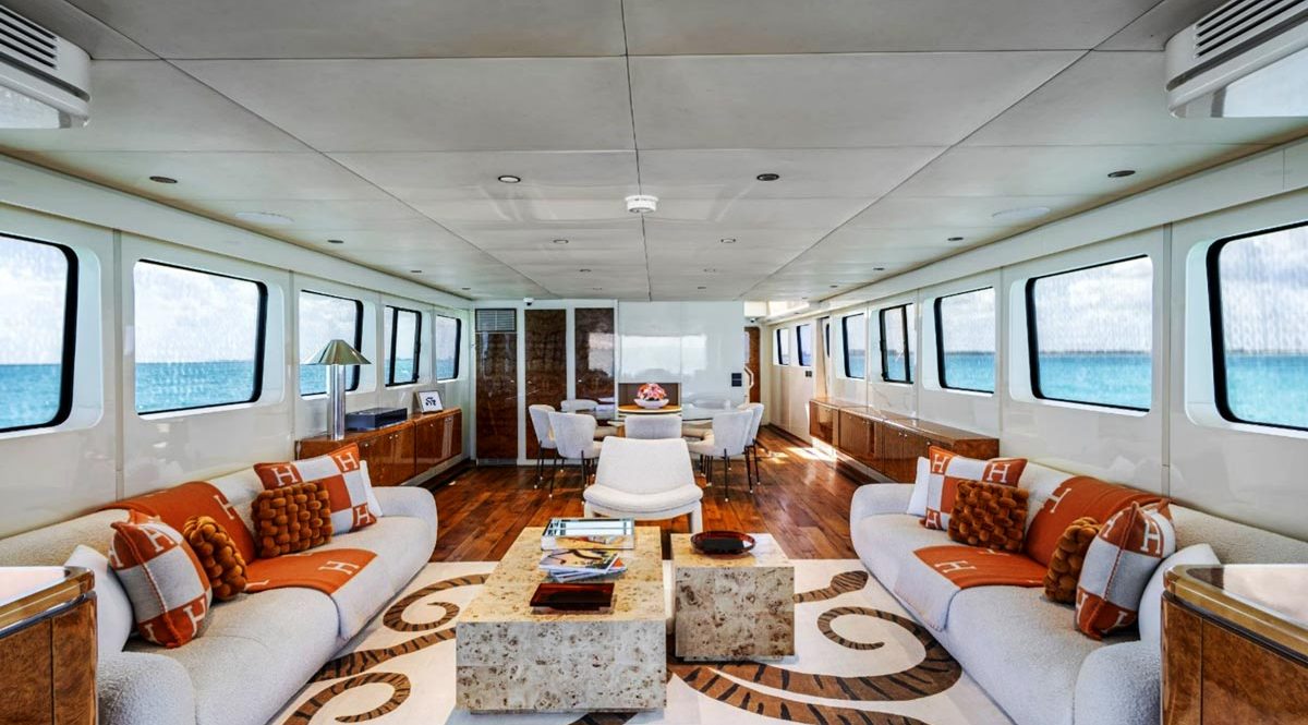 Luxury Yacht Rental Cancun Mexico - Heesen 115