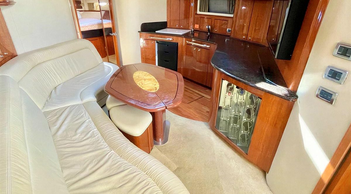 Luxury Yacht Rental Cancun Mexico - Sea Ray 55