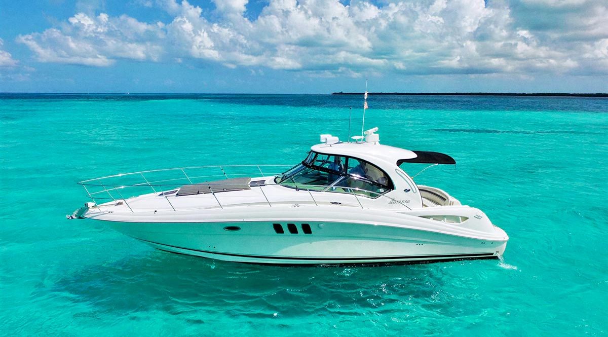 Renta de yate en Cancún - Sea Ray 40