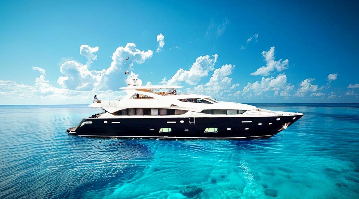 Renta de yate de lujo en Cancún - Sunseeker Predator 60